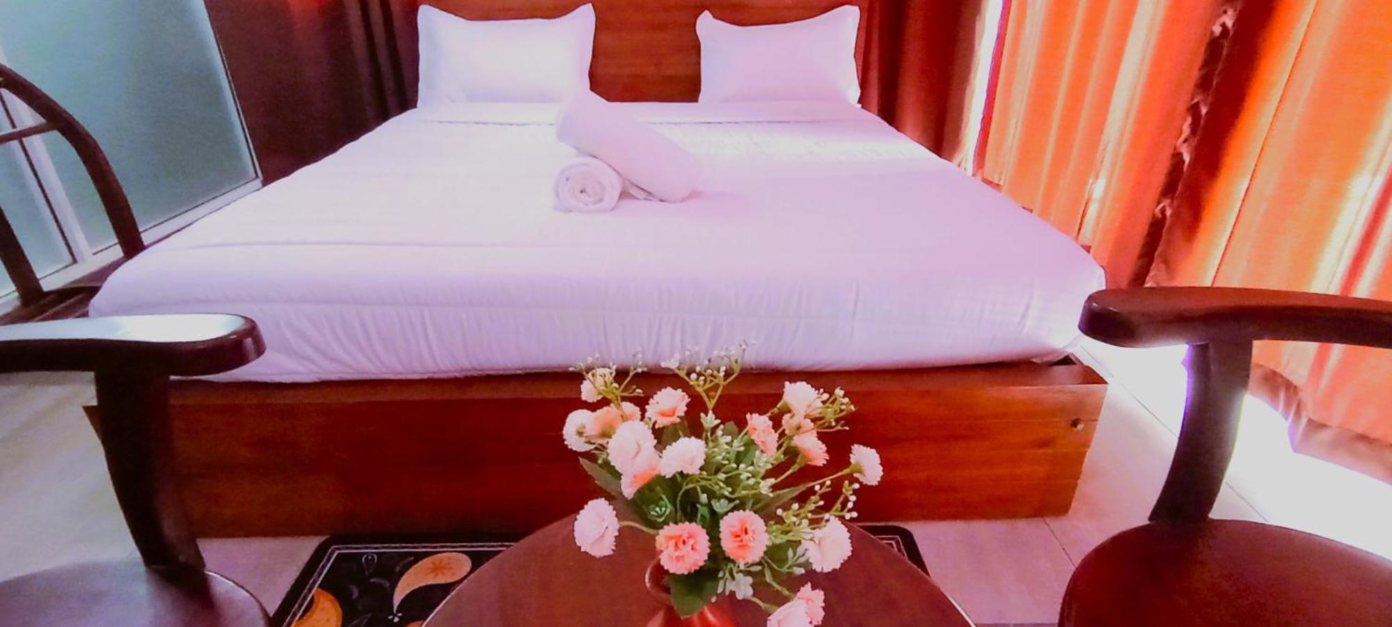 Ocean Villa Den Гале Екстериор снимка