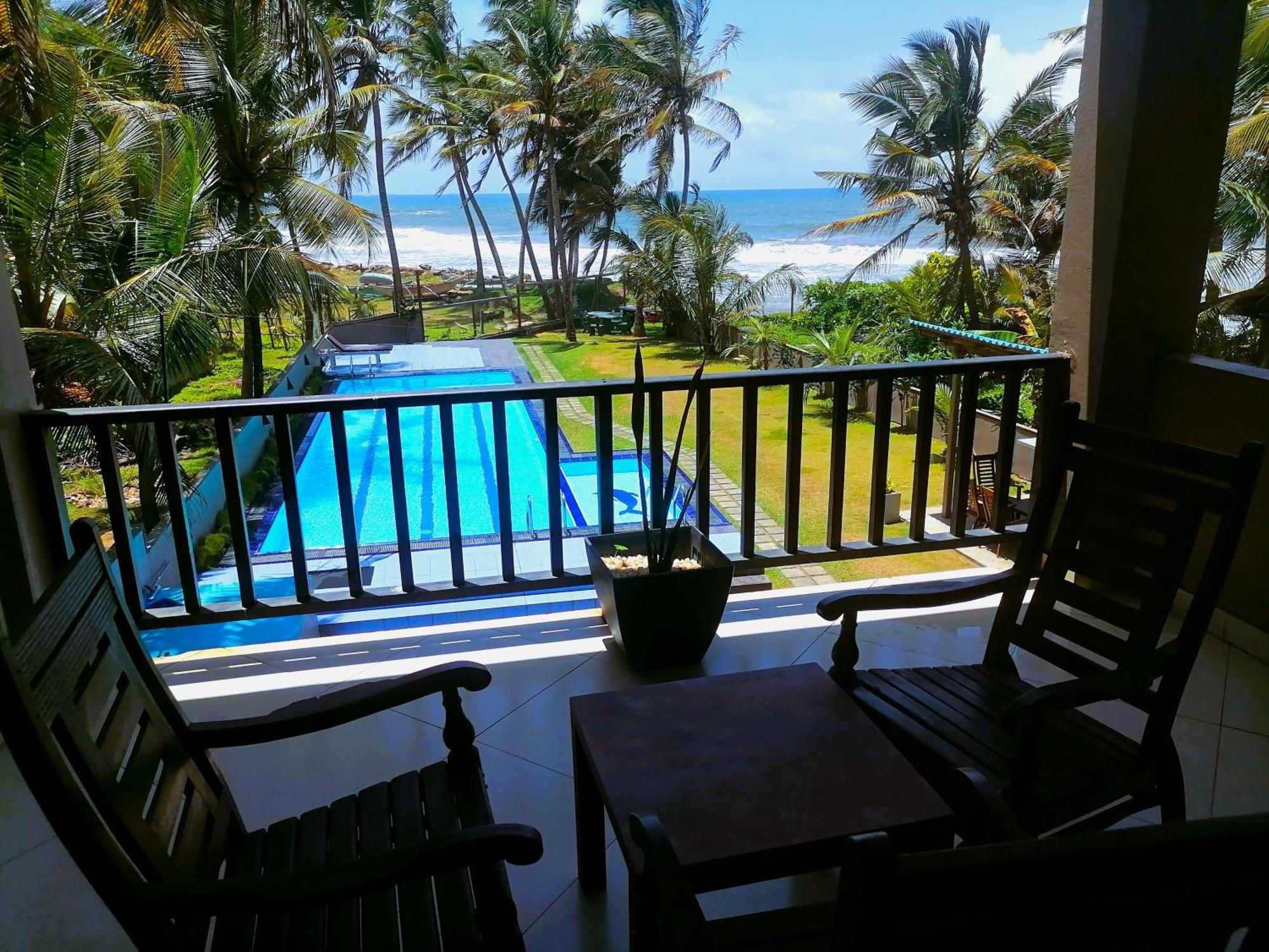 Ocean Villa Den Гале Екстериор снимка